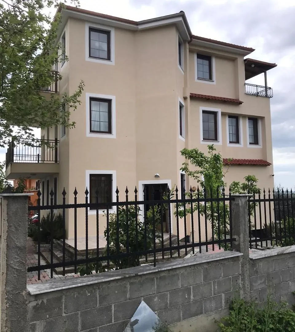 Villa Tirana